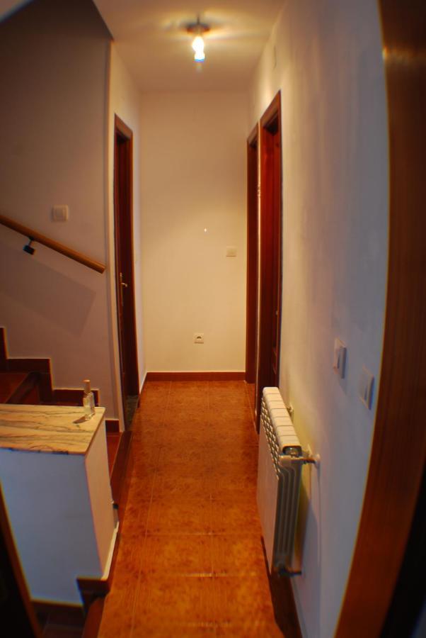 Casa Rural Puerta Del Gamoniteiru Pola de Lena Eksteriør billede